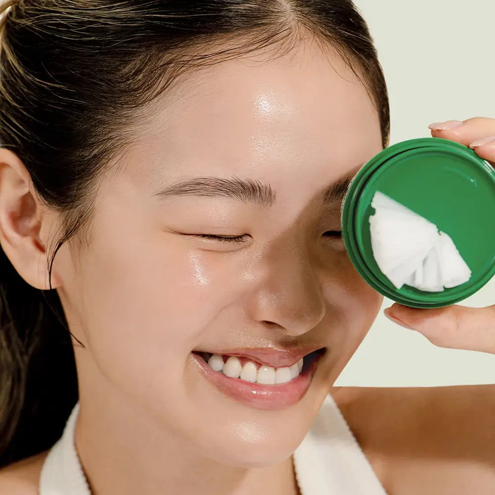 Cleansing Balm emulgiert zu milchiger Reinigung