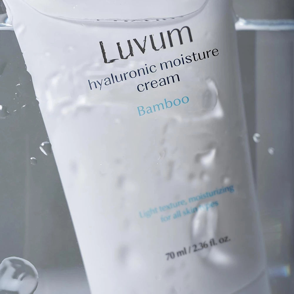 LUVUM Bambus Hyaluronsäure Feuchtigkeitscreme - Gesichtscreme mit Hyaluronsäure und Bambuswasser zur Hydratation und Hautkomfortpflege - 70 ml
