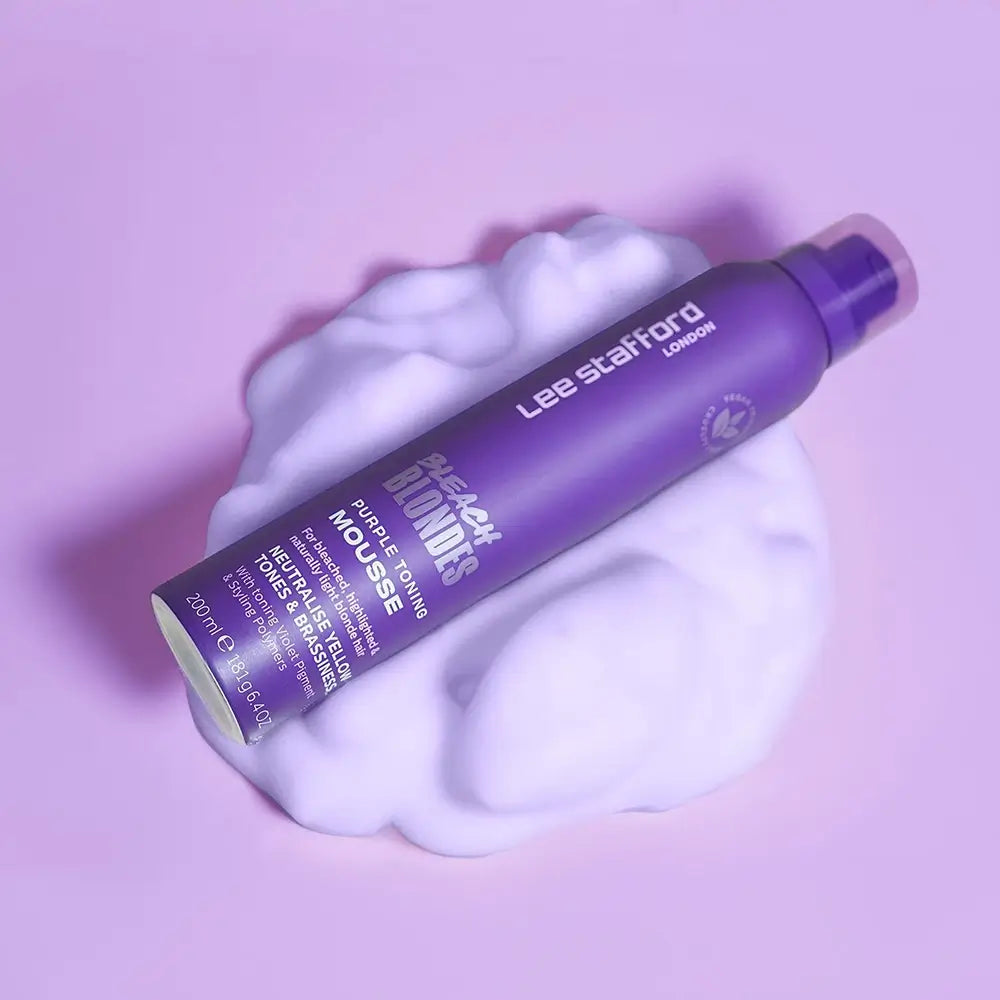 LEE STAFFORD Bleach Blondes Purple Toning Mousse - Neutralisation von Gelbtönen & UV-Schutz, 200 ml