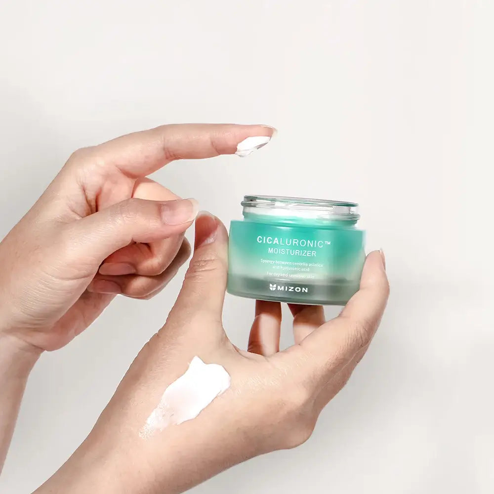 MIZON Cicaluronic Feuchtigkeitscreme - Gesichtscreme mit Centella Asiatica und Hyaluronsäure zur Beruhigung der Haut und zur Aufrechterhaltung der Feuchtigkeitsbarriere - 50 ml
