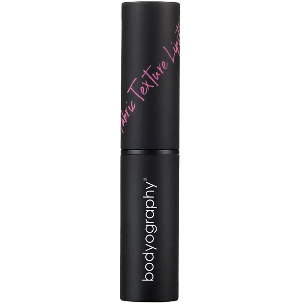BODYOGRAPHY Fabric Texture - ruj demi mat formulat cu ulei de jojoba si ulei de cocos, care contribuie la hidratarea buzelor si la mentinerea confortului - 4,5 gr - Chiffon