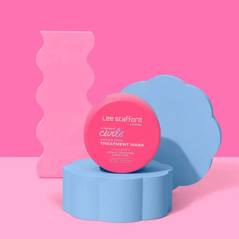 LEE STAFFORD For The Love Of Curls Locken & Zöpfe Intensivpflege - Haarkur mit Sheabutter und Proteinen zur Feuchtigkeitspflege von gewelltem Haar und zur Verbesserung der natürlichen Lockendefinition - 200 ml