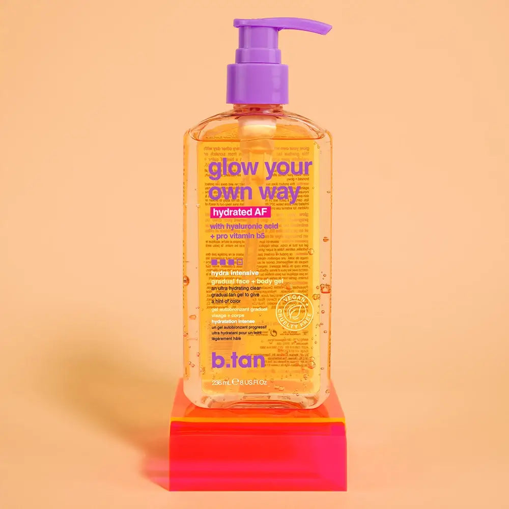 B.tan Glow Your Own Way Selbstbräunungsgel - Natürlich & Intensiv Feuchtigkeitsspendend mit Hyaluronsäure
