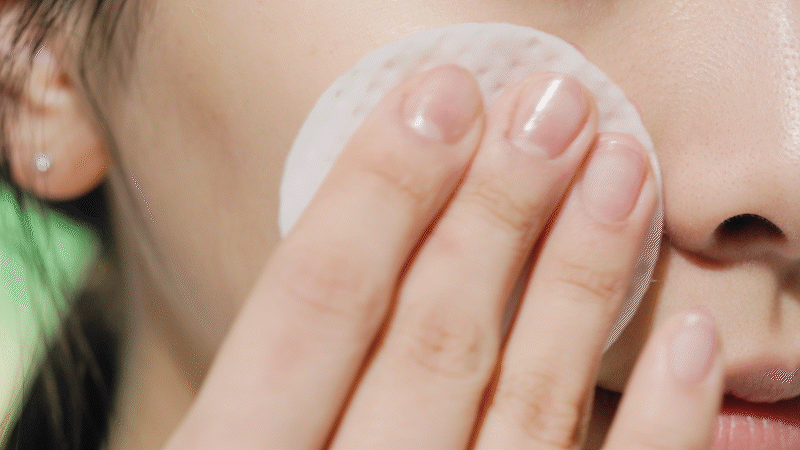NATURE REPUBLIC Green Derma Beruhigendes Gesichtswasser - Intensive Feuchtigkeit und Reparatur für empfindliche Haut