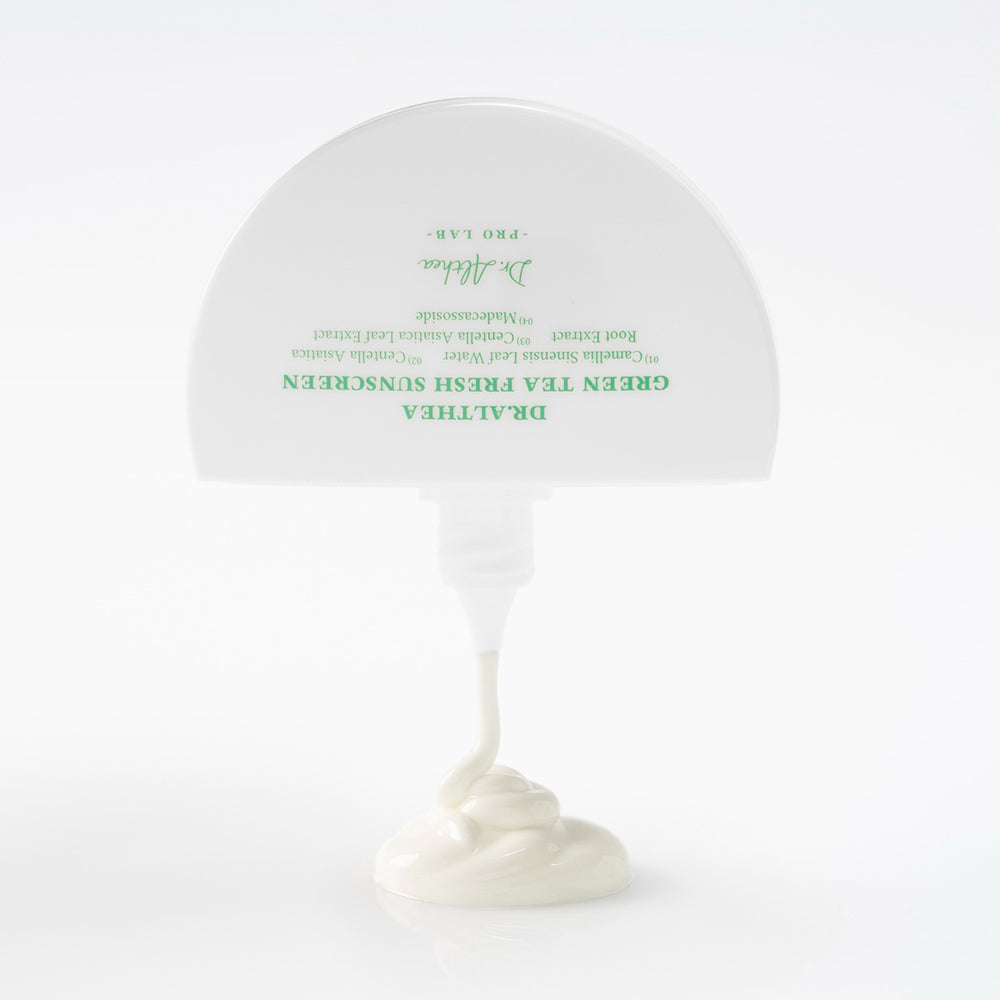 Dr. Althea Grüner Tee Sonnenschutz - Gesichtscreme mit Camellia Sinensis Blattwasser und Centella Asiatica Extrakt, beruhigt empfindliche Haut, UVA/UVB-Schutz SPF50 PA++++ - 45 ml