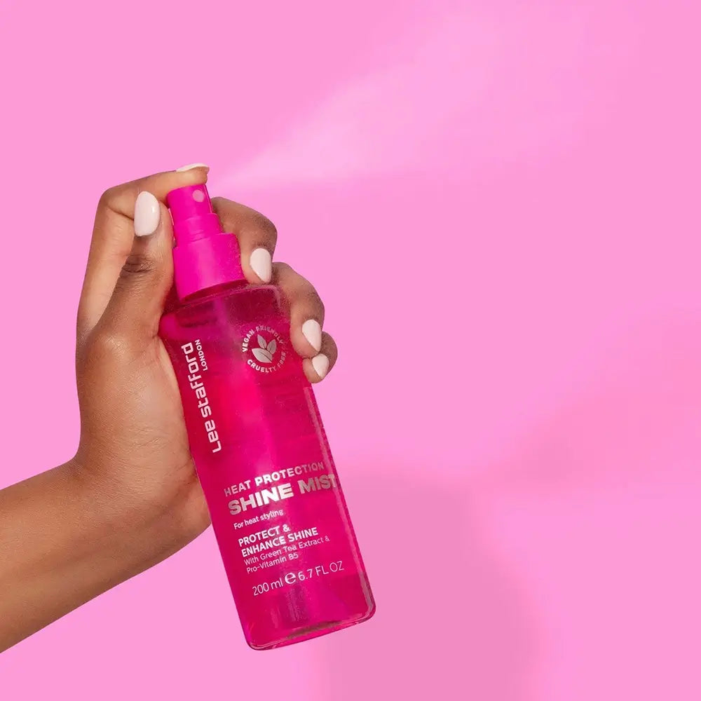 LEE STAFFORD Hitzeschutz Glanzspray - Haarspray mit Grüntee-Extrakt und Provitamin B5, schützt das Haar vor Hitze von Styling-Geräten - 200 ml