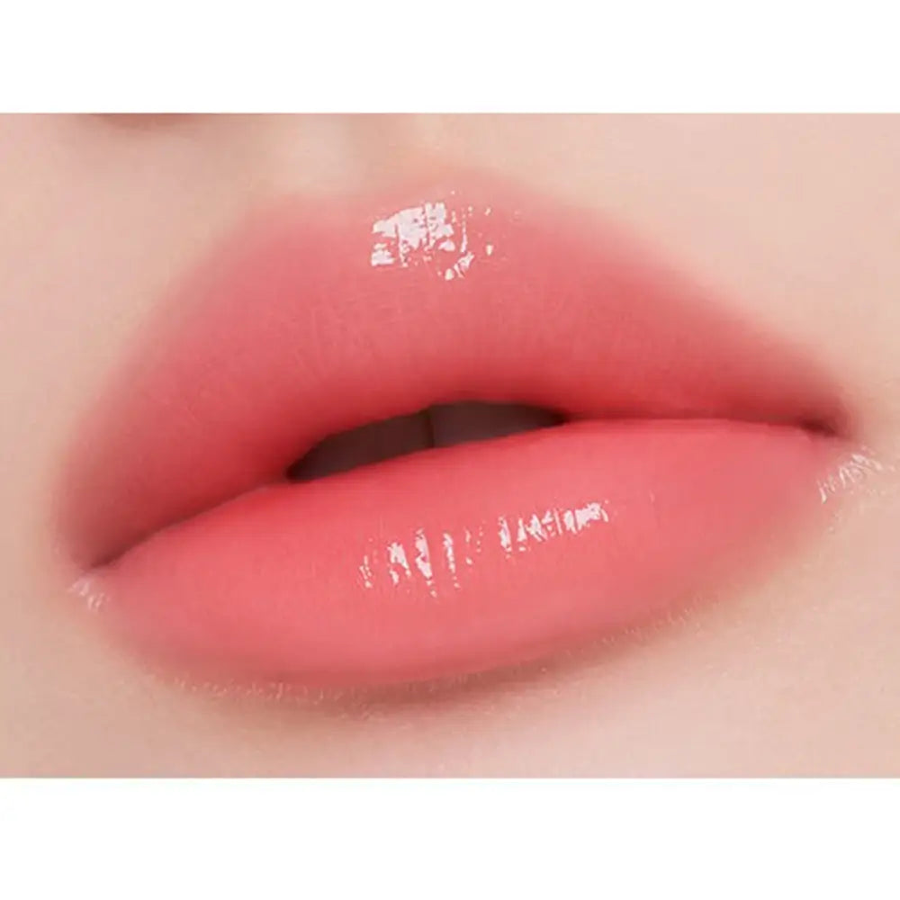 MUZIGAE MANSION Icy Glow - nuantator pentru buze formulat cu pantenol si glicerina, care contribuie la hidratarea buzelor si la metinerea confortului - 5 ml - 05 Breezy