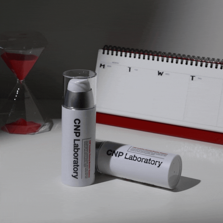 CNP LABORATORY Unsichtbarer Peeling Booster Essence - Gesichtsserum mit Gluconolacton PHA und Hyaluronsäure