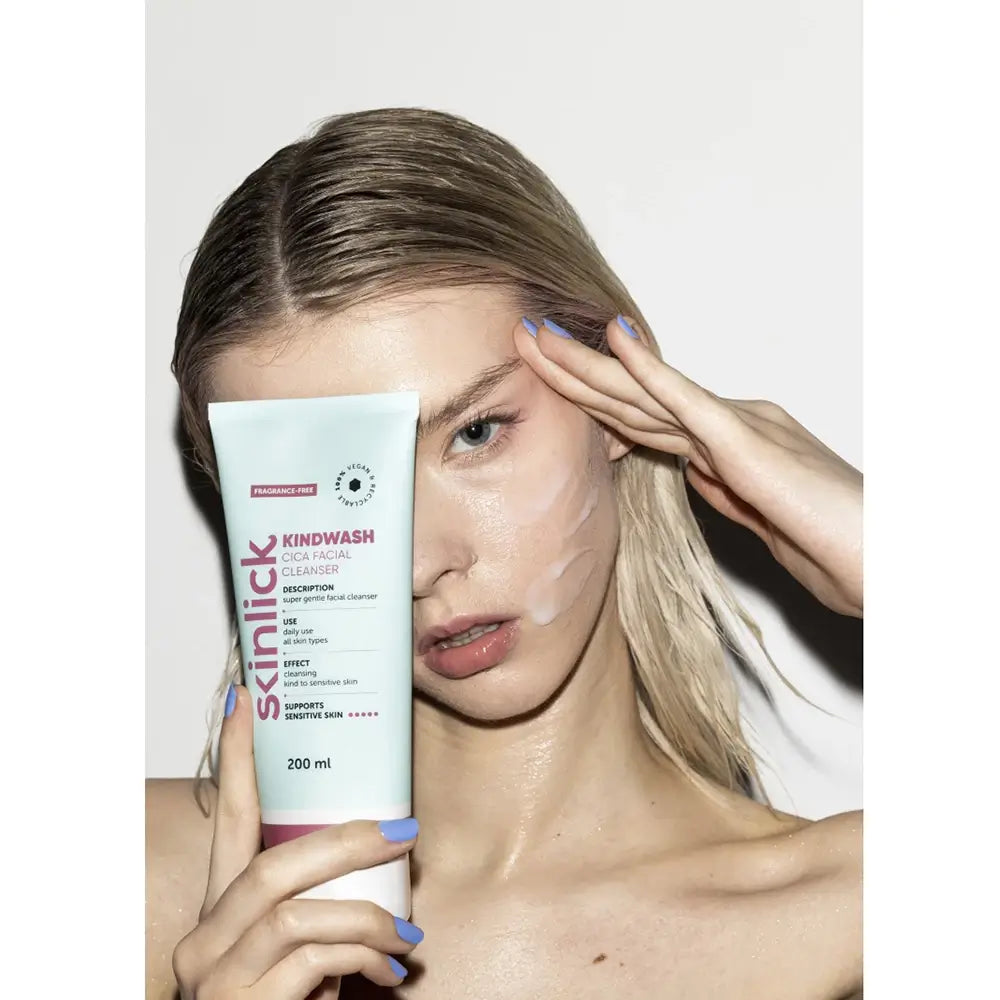 SKINLICK Kindwash Cica Gesichtsreiniger - Reinigungsgel mit Glycerin und Centella Asiatica Blattextrakt, das zu einer nahrhaften und beruhigenden Hautreinigung beiträgt und deren Gleichgewicht aufrechterhält - 200 ml