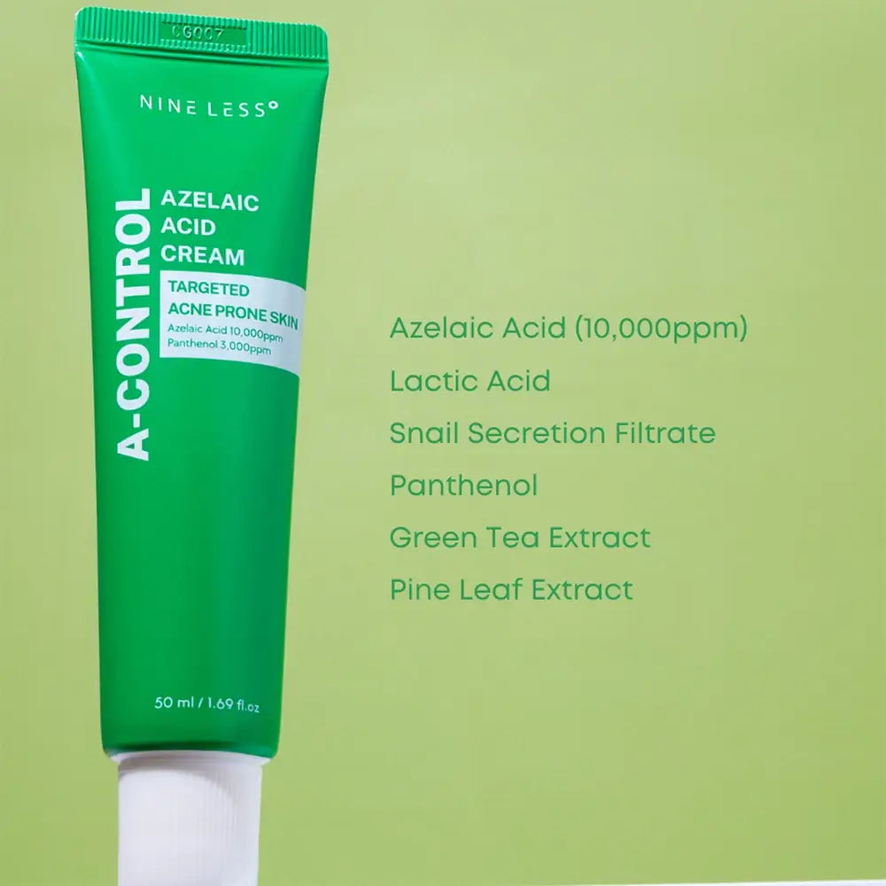 Inhaltsstoffe: Azelainsäure, Niacinamid, Panthenol