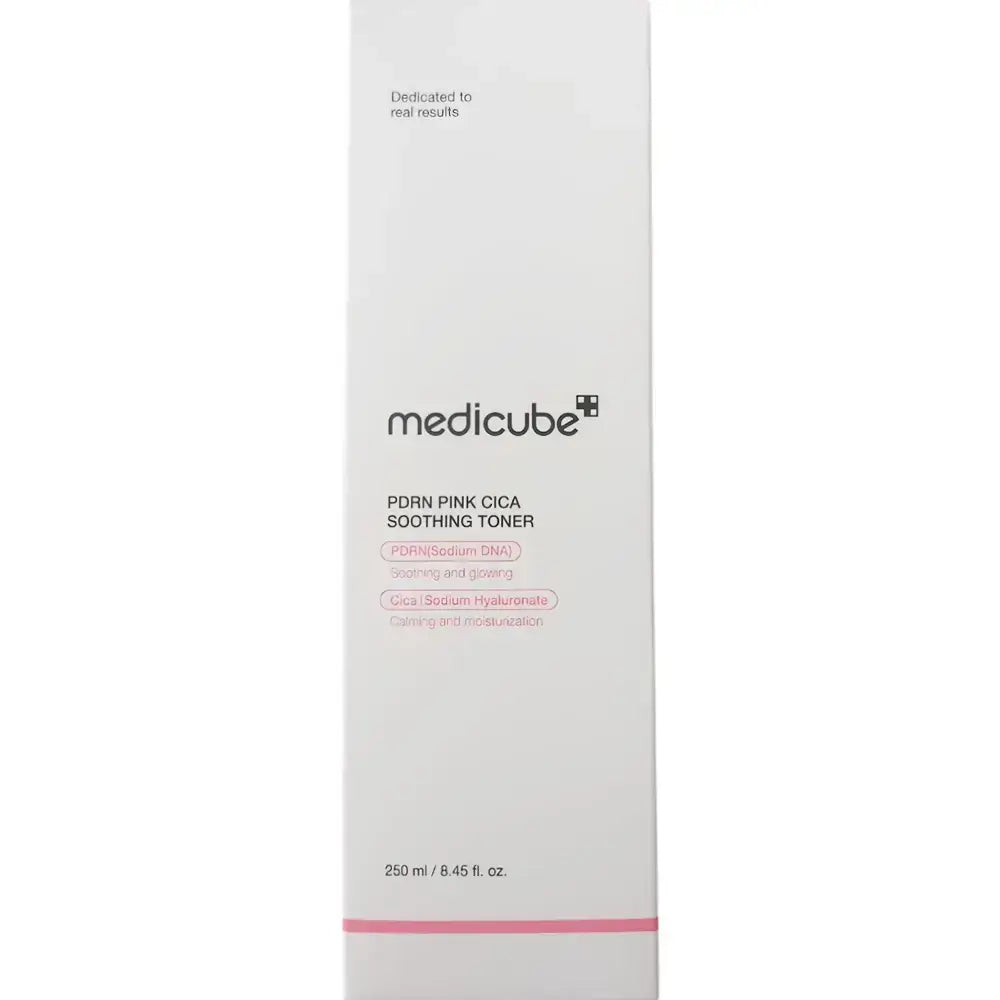 MEDICUBE PDRN Pink Cica Toner feuchtigkeitsspendend aufhellend mit Lachs-PDRN - intensive Beruhigung und Regeneration, 250 ml