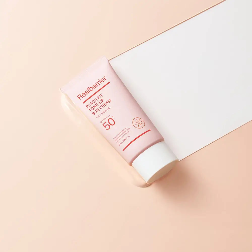 REAL BARRIER Peach Fit Tone Up Sun Cream LSF 50+ PA++++ - Gesichtscreme mit Zinkoxid und Niacinamid für hohen UVA- und UVB-Schutz und einen ebenmäßigen Hautton - 50 ml