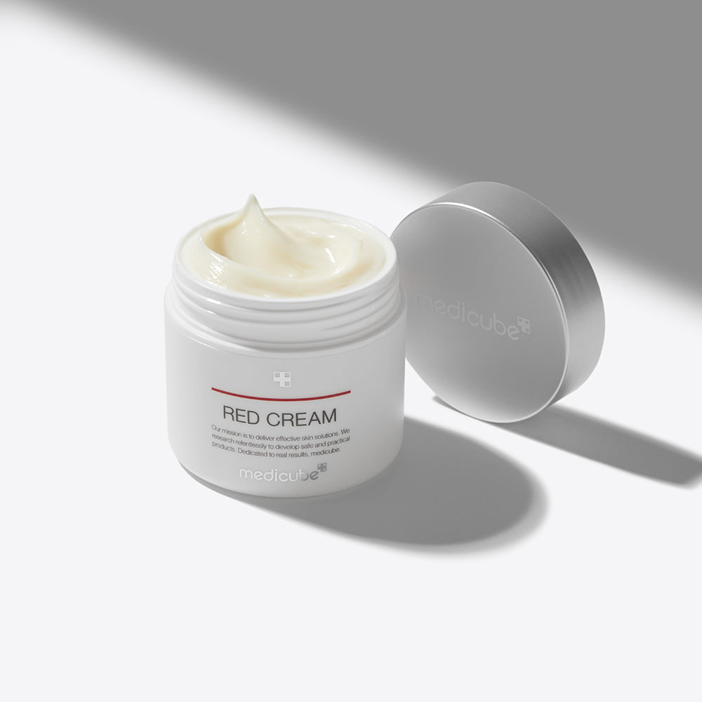 MEDICUBE Red Cream 2.0 - Gesichtscreme mit Salicylsäure und Niacinamid zur Kontrolle von überschüssigem Talg und zur Hautpflege - 50 ml