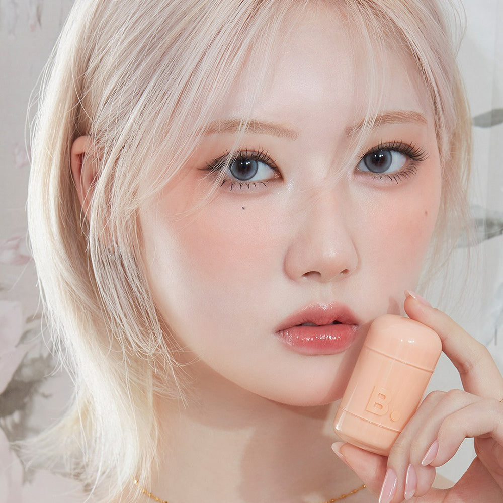 BANILA CO Romantic Blush Lip and Cheek - Lippen- und Wangenrouge mit Hyaluronsäure und pflanzlichen Buttern, das die Lippen und Wangen mit Feuchtigkeit versorgt und den ganzen Tag über für Wohlbefinden sorgt - 3,7 g - 17 Baby Bean