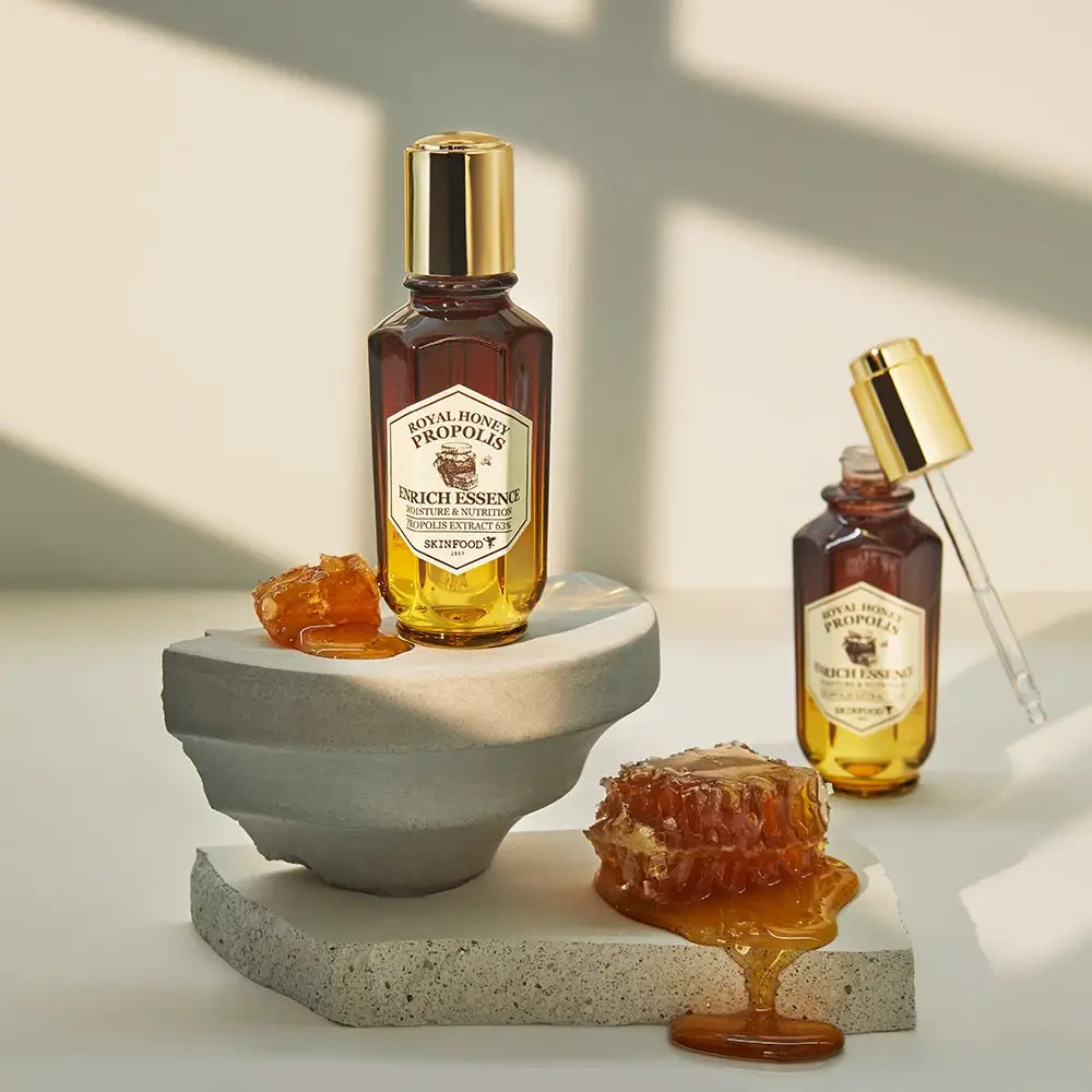 SKINFOOD Royal Honey Propolis Essenz - Intensive Feuchtigkeitspflege & Beruhigung, 50 ml