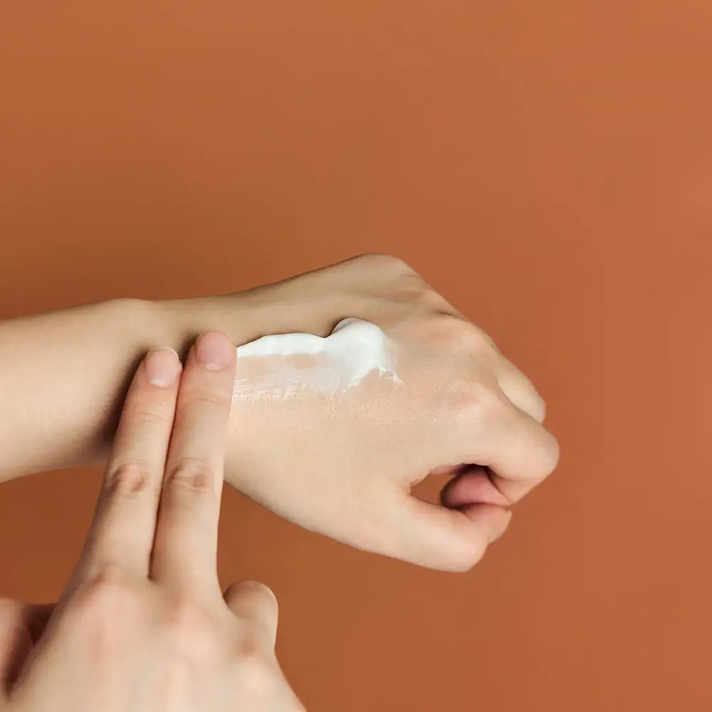 Textur der Enrich Cream für empfindliche Haut