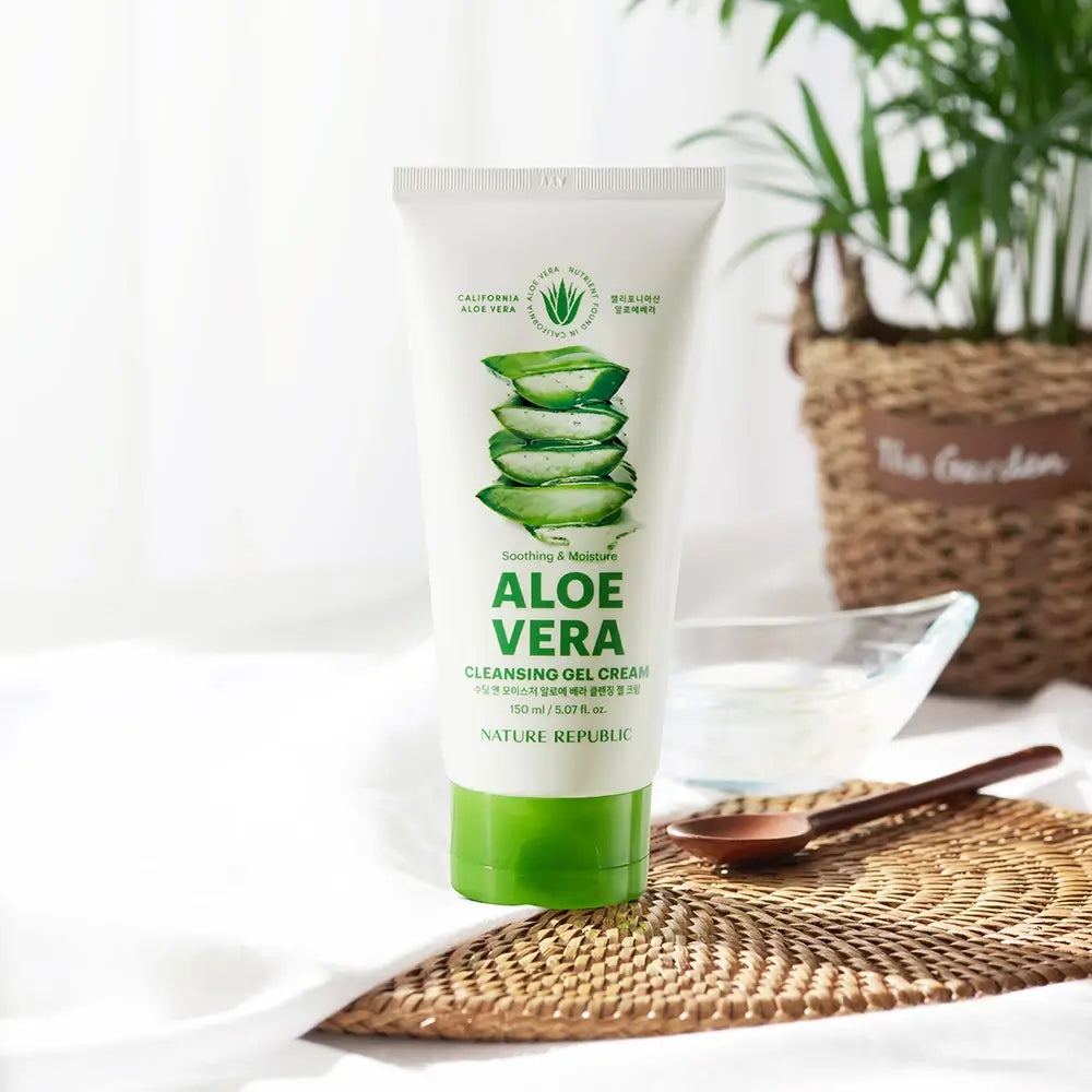 NATURE REPUBLIC Soothing and Moisture Aloe Vera Cleansing Gel Cream
