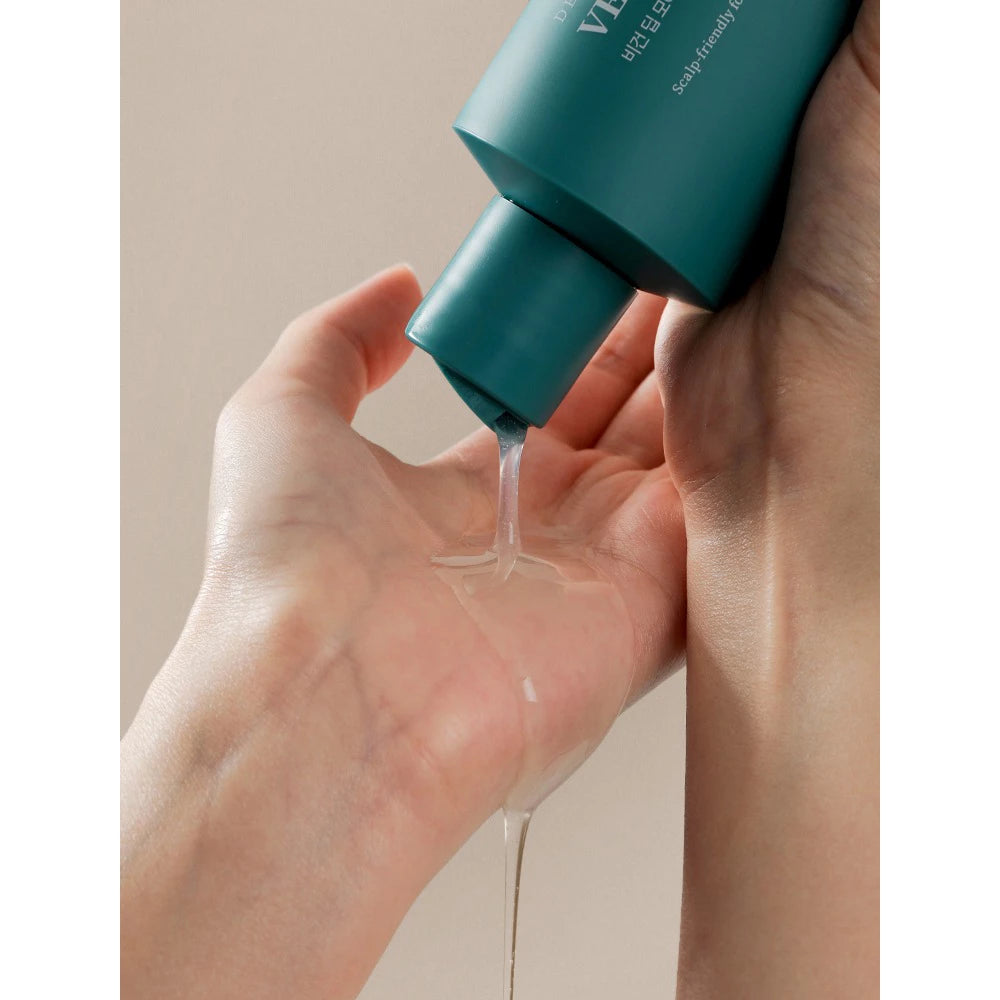 VILLAGE 11 FACTORY Vegan Deep Moisture Scalp Shampoo