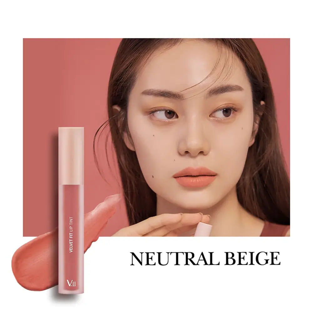 VILLAGE 11 FACTORY Velvet Fit Lip Tint - ruj lichid formulat cu acid hialuronic, care contribuie la hidratarea buzelor si la mentinerea confortului - 4.7 gr - neutral beige