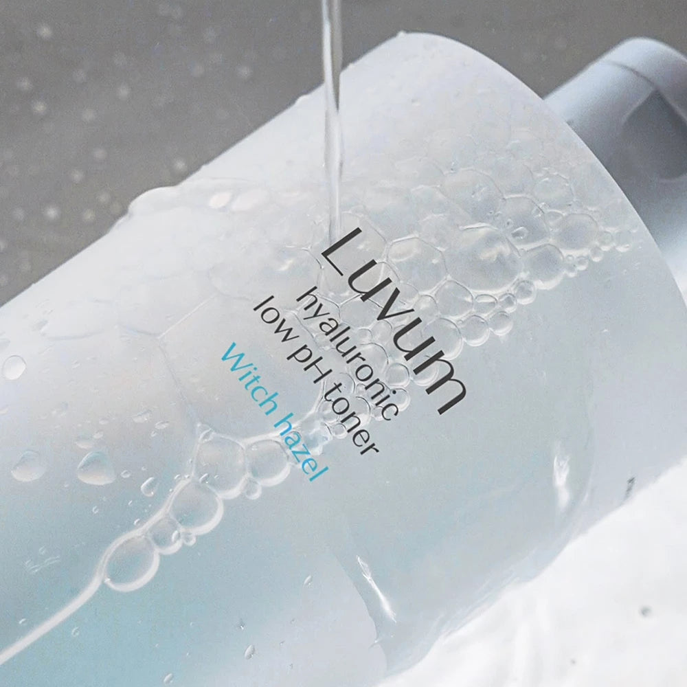 LUVUM Hamamelis Hyaluron pH-niedriger Toner - Gesichtswasser mit Hamameliswasser und Hyaluronsäure zur Feuchtigkeitsversorgung und Beruhigung empfindlicher Haut - 300 ml