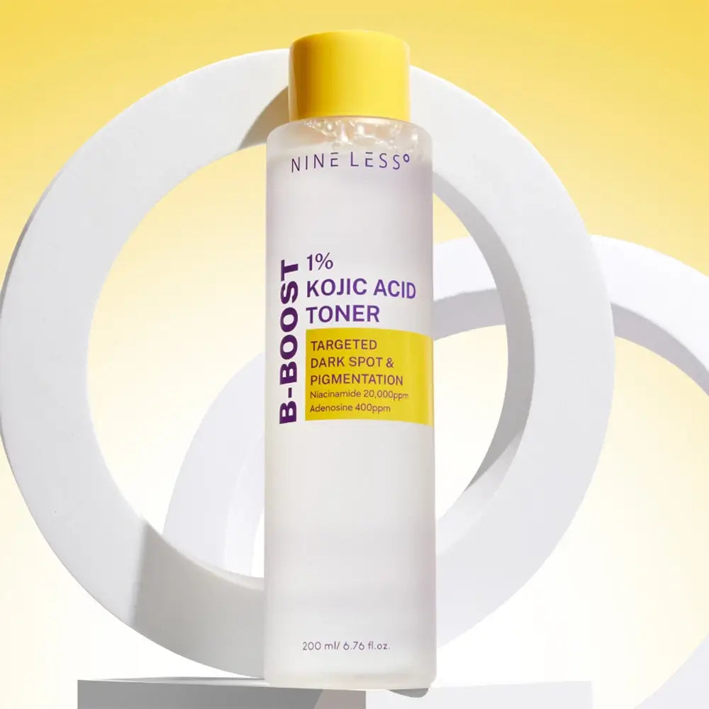 NINE LESS B-Boost 1% Kojic Acid - Gesichtswasser mit Kojicsäure und Niacinamid zur Reduzierung dunkler Flecken und Hyperpigmentierung für einen gleichmäßigen Hautton - 200 ml