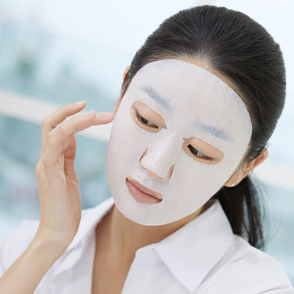 MEDIHEAL Derma Synergy Wrapping Sheet Mask Hyaluron X Panthenol Moisture - masca de fata tip servetel formulata cu acid hialuronic si pantenol, care contribuie la hidratarea pielii si la mentinerea barierei de hidratare - 25 ml