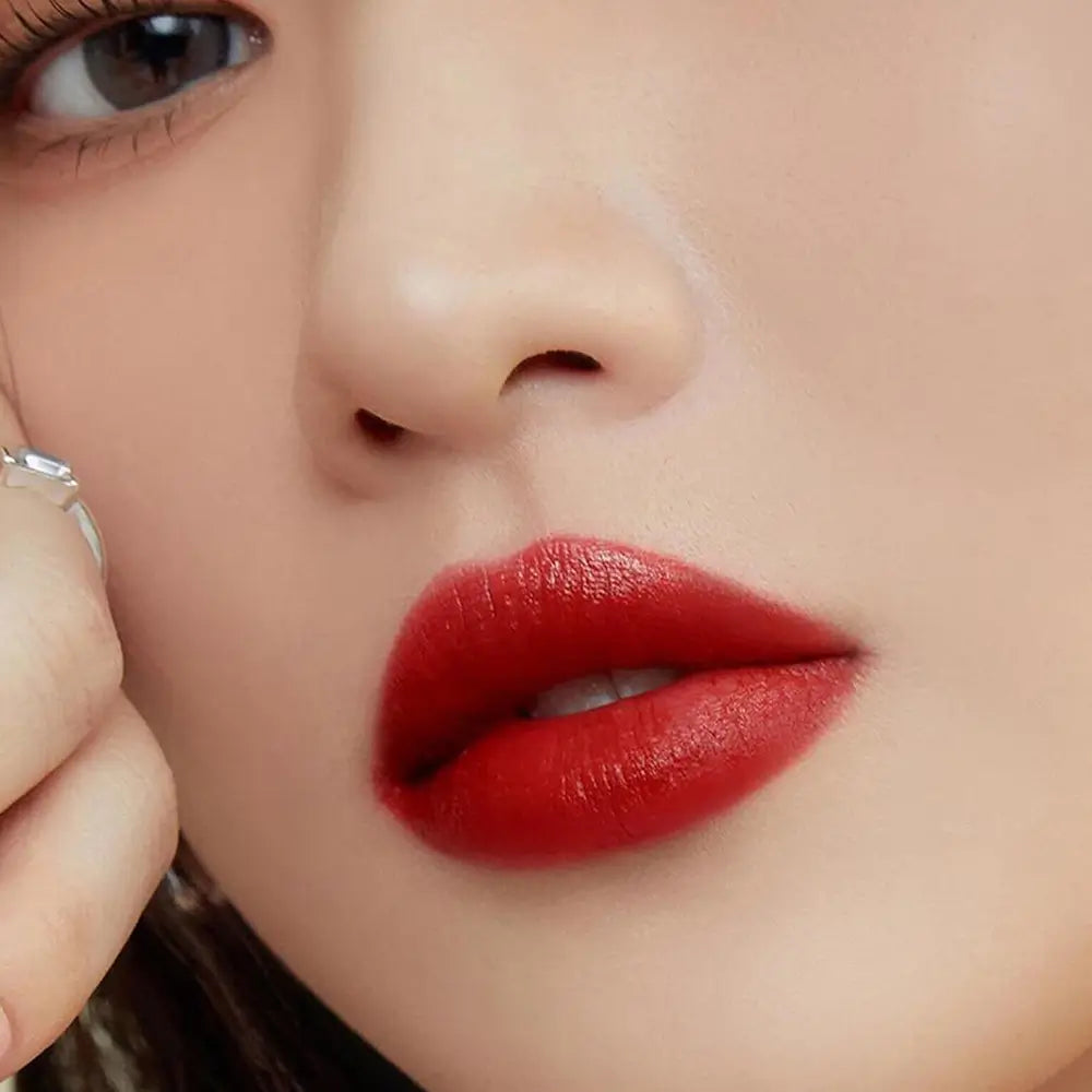 BLACK ROUGE Double Layer Over Velvet 2 - Lippenstift mit Litschi- und Vanilleextrakt, für Feuchtigkeit und Komfort - 4.1g - DL11 Dada Chilli