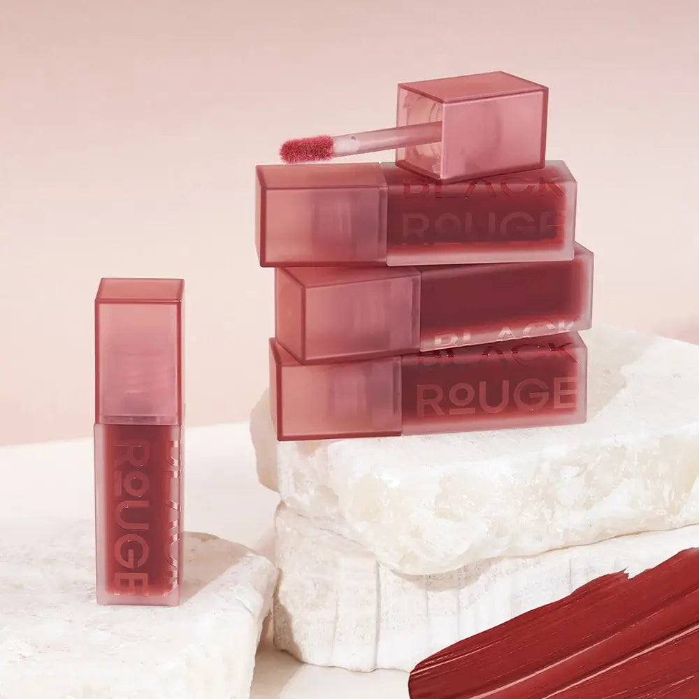 BLACK ROUGE Double Layer Over Velvet - Lippenstift mit Hyaluronsäure und Süßmandelöl für Feuchtigkeit und Komfort - 4,1 g - DL05 Taro Layer