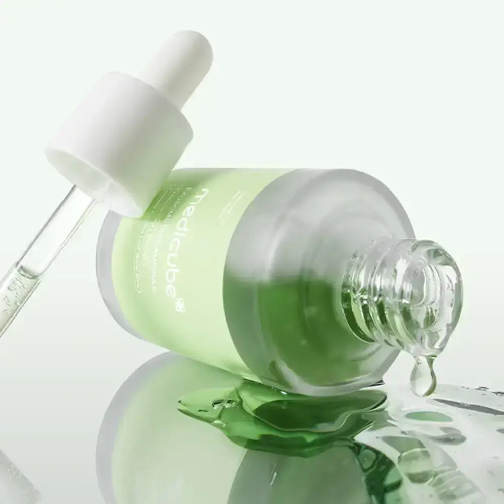 MEDICUBE Exosome Cica Beruhigendes Gesichtsserum - Intensive Feuchtigkeit und Rötungsreduktion, 30 ml