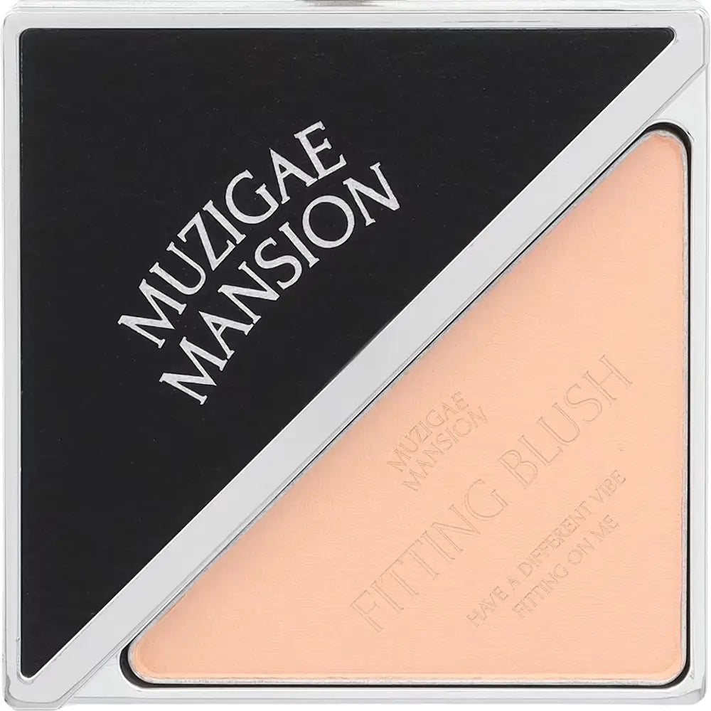 MUZIGAE MANSION Fitting Blush - Rouge à joues formulé avec de l'huile de noix de macadamia et du talc, qui aide à uniformiser l'apparence de la peau et à maintenir un fini mat - 5 g - 05 Find