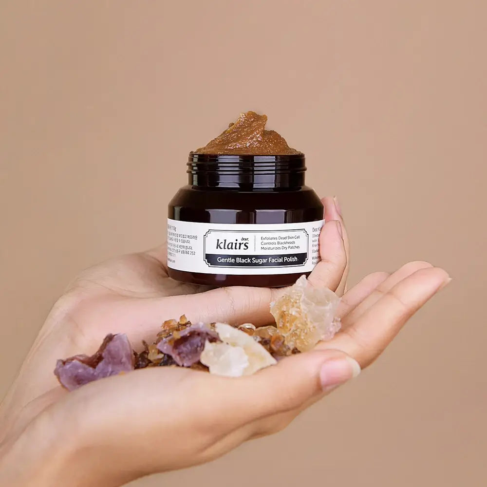 Dear Klairs Gentle Black Sugar Exfoliant facial - Curatare pori si hidratare profunda, 110g