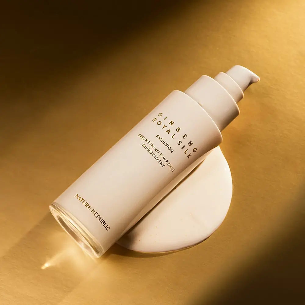 NATURE REPUBLIC Ginseng Royal Silk Emulsion Feuchtigkeitscreme für das Gesicht - Tiefenpflege und Ausstrahlung, 120 ml