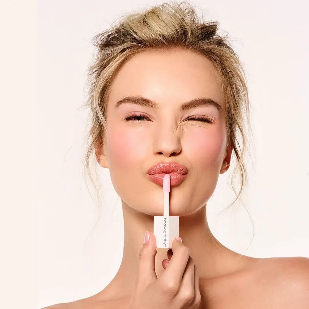 BODYOGRAPHY Glänzendes Lippenöl - Lippenöl formuliert mit Jojobaöl, das zur Feuchtigkeitspflege der Lippen und zur Aufrechterhaltung von intensivem Glanz beiträgt