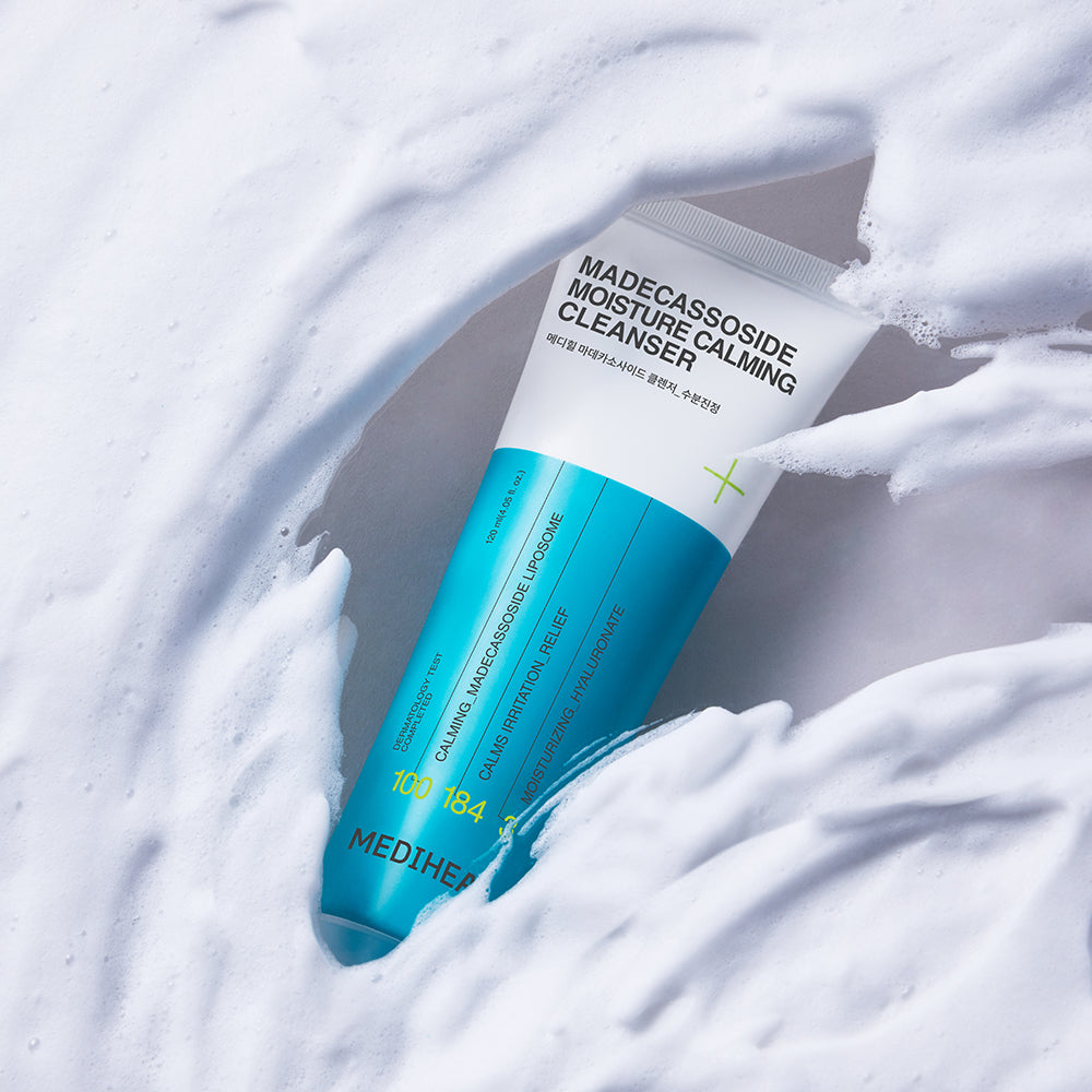 MEDIHEAL Madecassoside Cleanser Moisture Calming - spuma de curatare - 120 ml
