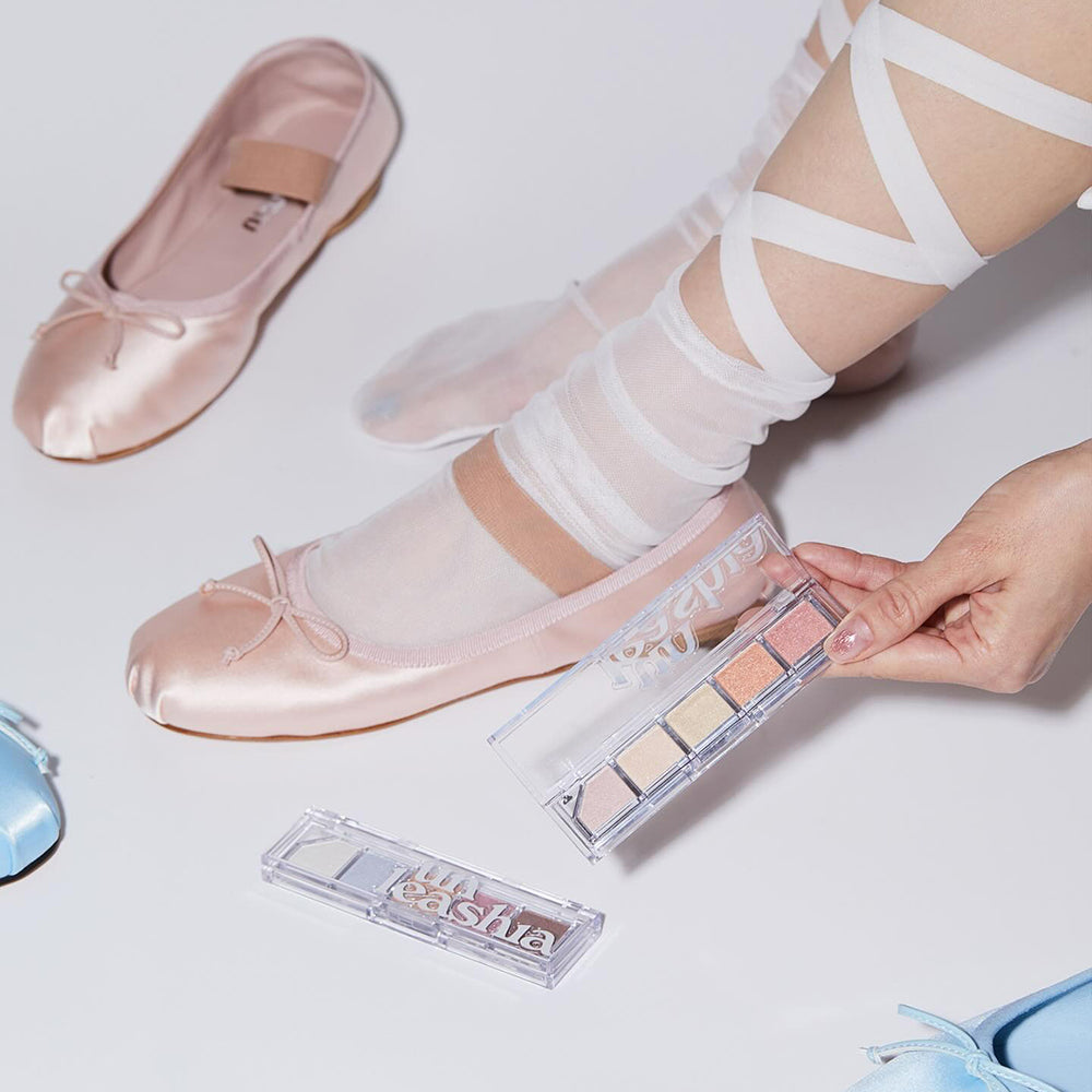 UNLEASHIA Mood Shower Face Palette iluminator No. 100 Ballerina Shower