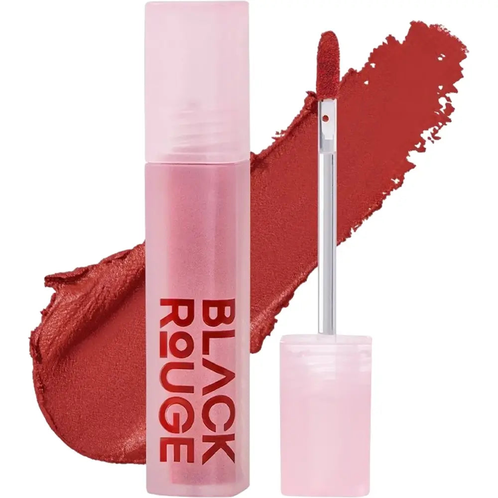 BLACK ROUGE Muddish Cushion Velvet - flüssiger Lippenstift mit Kastanienextrakt und feuchtigkeitsspendenden Wirkstoffen, der für ein sanftes Auftragen und ein samtig-mattes Finish sorgt, mit Kaffeelatte-Aroma - 4,1gr - MV04 Best Cinnamon