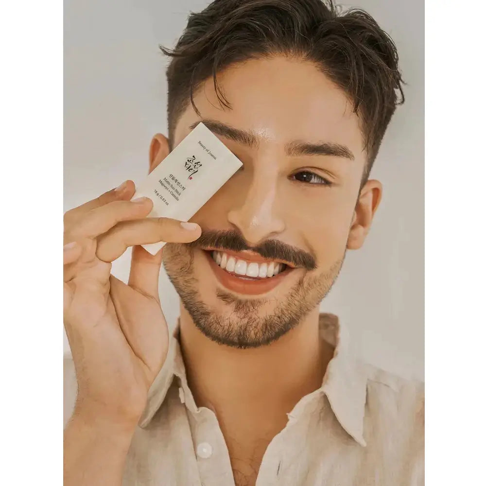 BEAUTY OF JOSEON Mugwort + Camelia SPF 50 - Gesichtsstick mit Artemisia Capillaris und Grünem Tee, für einfache Anwendung, jederzeit und überall - 18 g