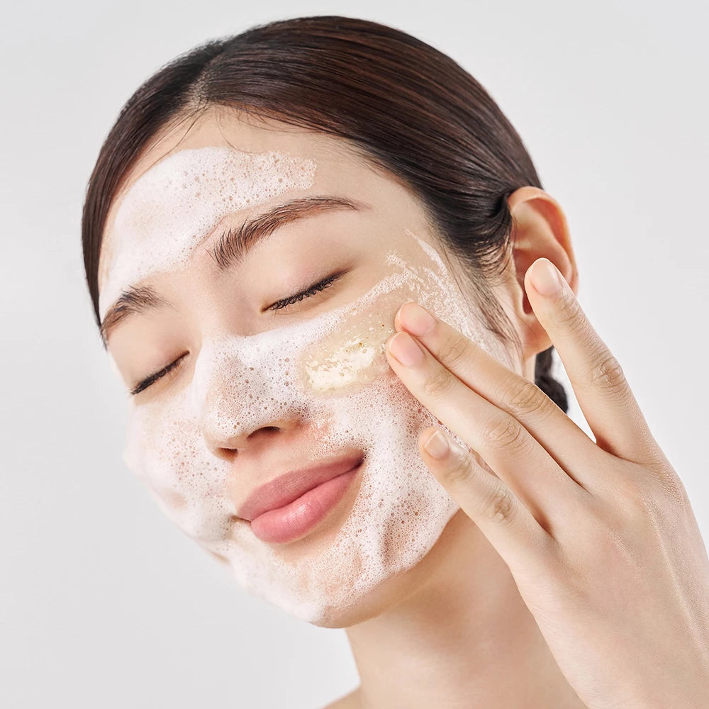 PURITO Oat-In Gentle Exfoliating Face Cleanser - Peeling-Reiniger mit Hafer und Haferkernextrakt zur Reinigung und Peeling empfindlicher, zu Trockenheit neigender Haut und zur Aufrechterhaltung der Feuchtigkeit - 150 ml