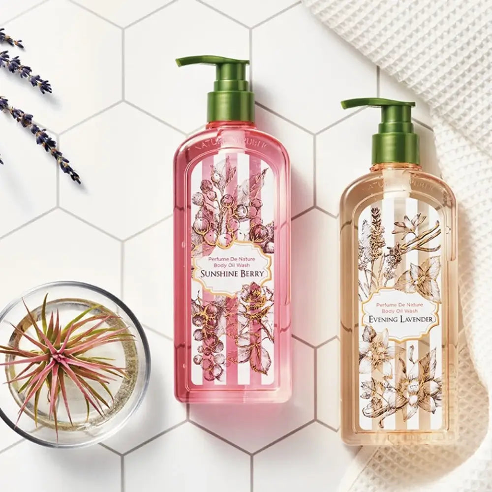 NATURE REPUBLIC Perfume De Nature Duschöl Sonnige Beere - Feuchtigkeitsspendend und geschmeidig, 345 ml