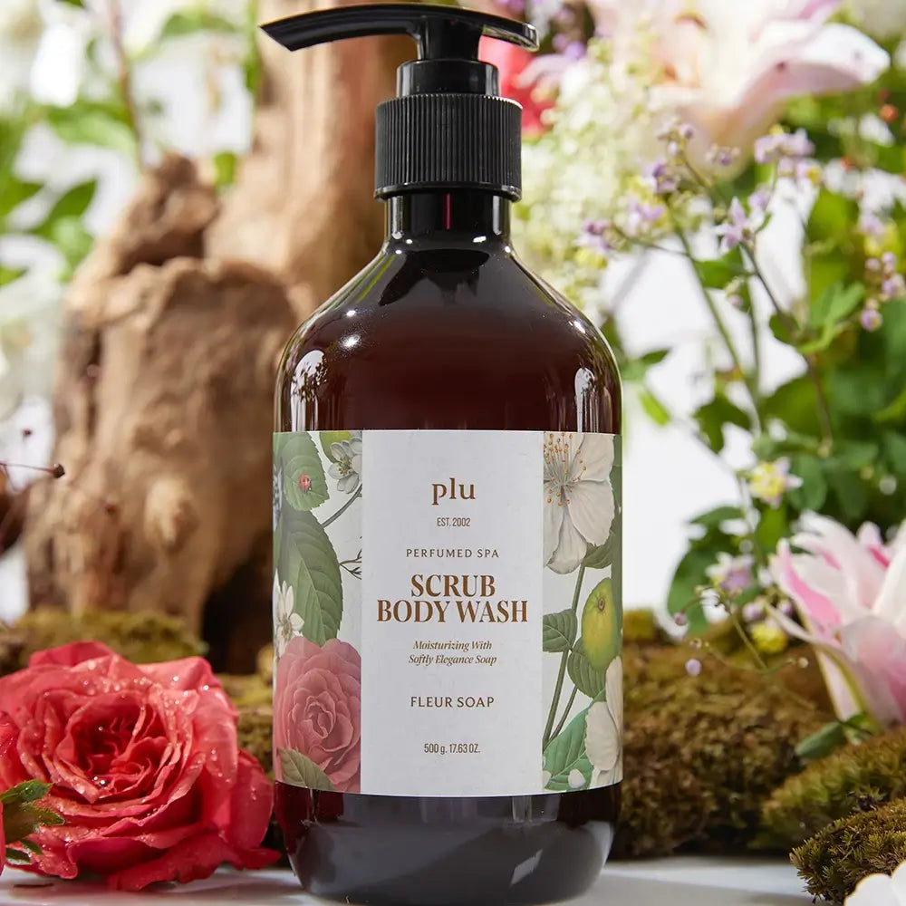 PLU Perfumed Spa Fleur Seife - Peeling-Duschgel mit Meersalz aus Australien und Walnussschalenpulver aus Kalifornien, das zur Hautreinigung und Feuchtigkeitserhaltung beiträgt - 500 g