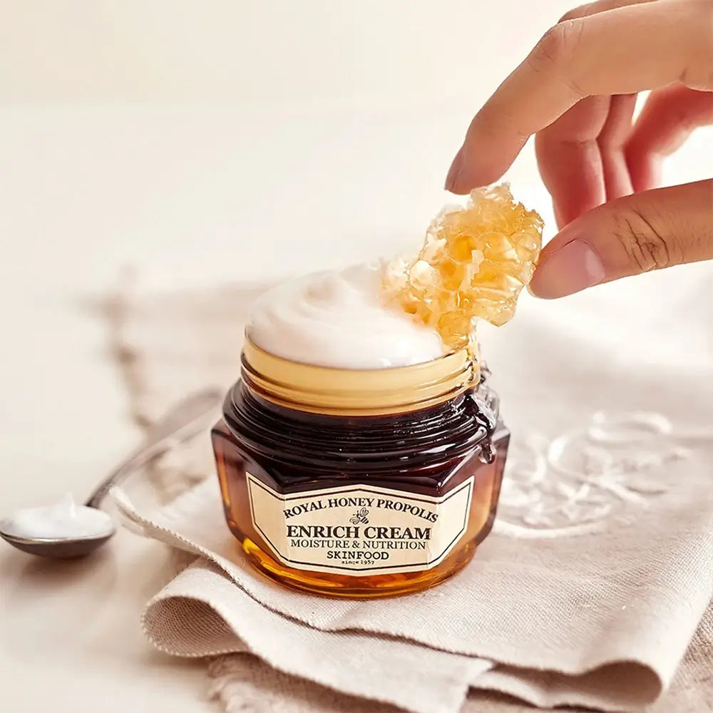 SKINFOOD Royal Honey Propolis Feuchtigkeitscreme für das Gesicht – Tiefe Feuchtigkeit und intensiver Schutz, 63 ml