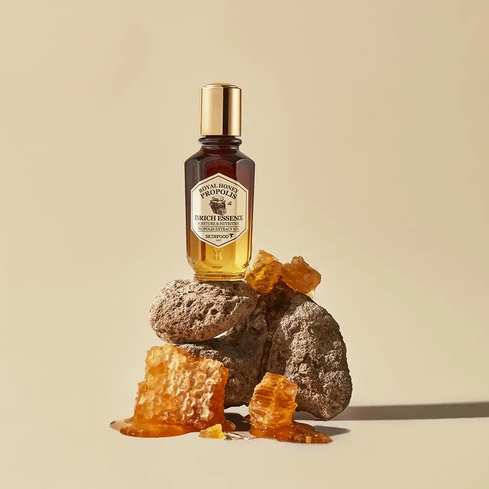 SKINFOOD Royal Honey Propolis Essenz - Intensive Feuchtigkeitspflege & Beruhigung, 50 ml