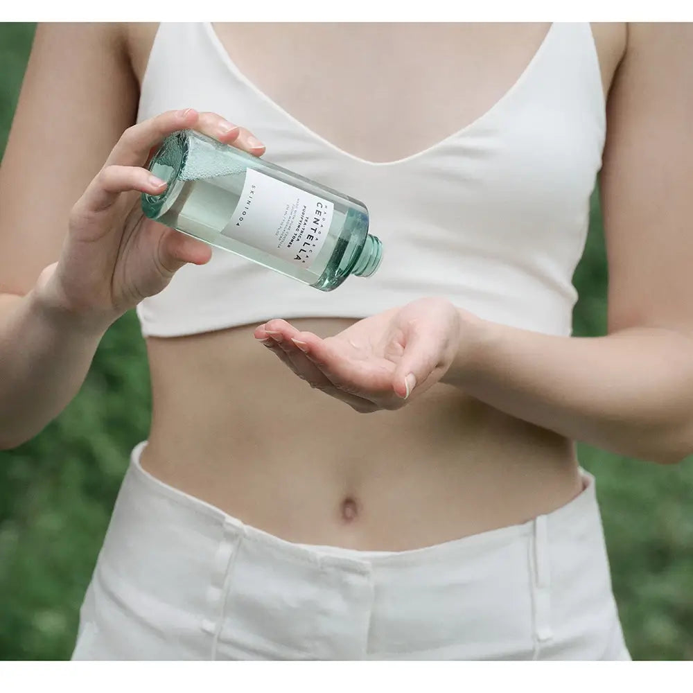 Inhaltsstoffe: Teebaum, Centella, AHA, BHA	