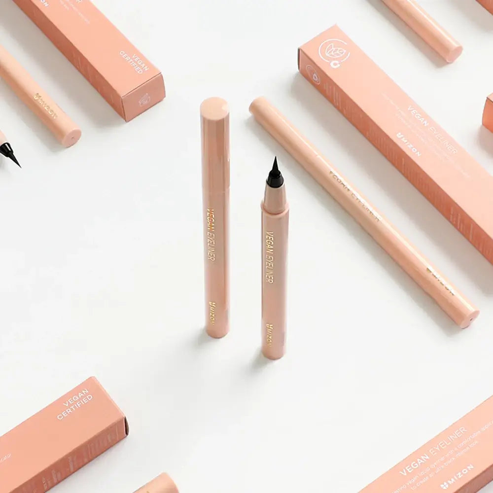MIZON Vegan Eyeliner - Augen-Eyeliner mit intensen schwarzen Pigmenten und schnell trocknender Formel für definierte Augen und ein seidiges Finish - 0,5g