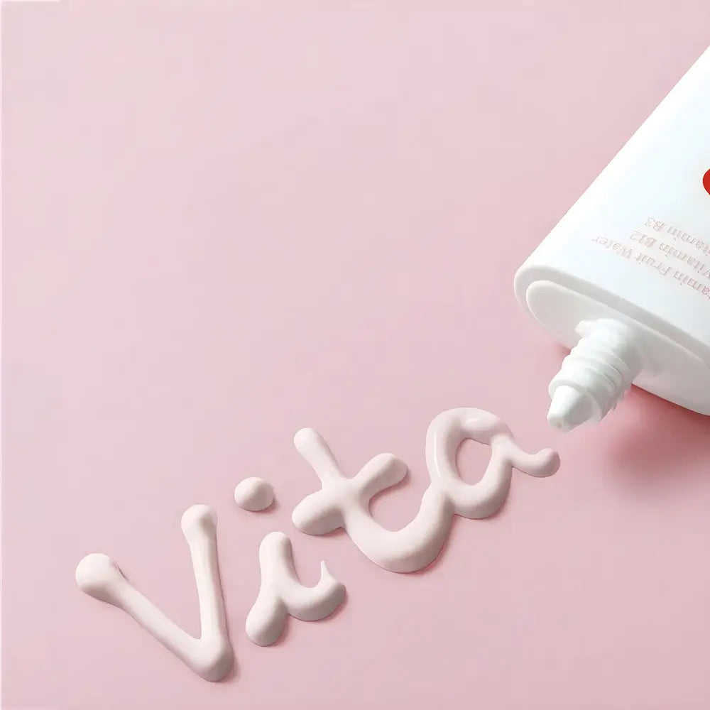 TOCOBO Vita Tone Up SPF 50+ - Gesichtscreme mit Sanddorn-Fruchtwasser und Niacinamid für einen strahlenden Teint - 50 ml