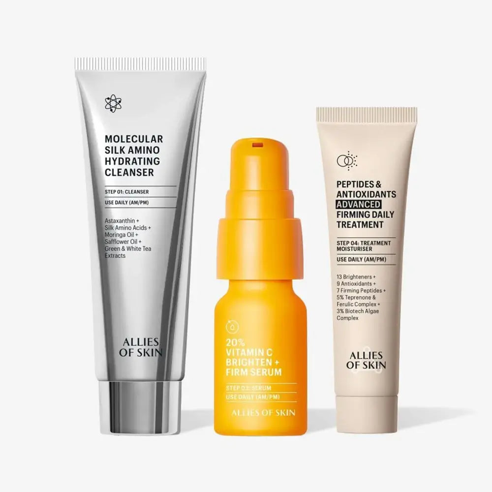 Nahaufnahme des 20 % Vitamin C Serums im Kit für strahlende & firmende Pflege
