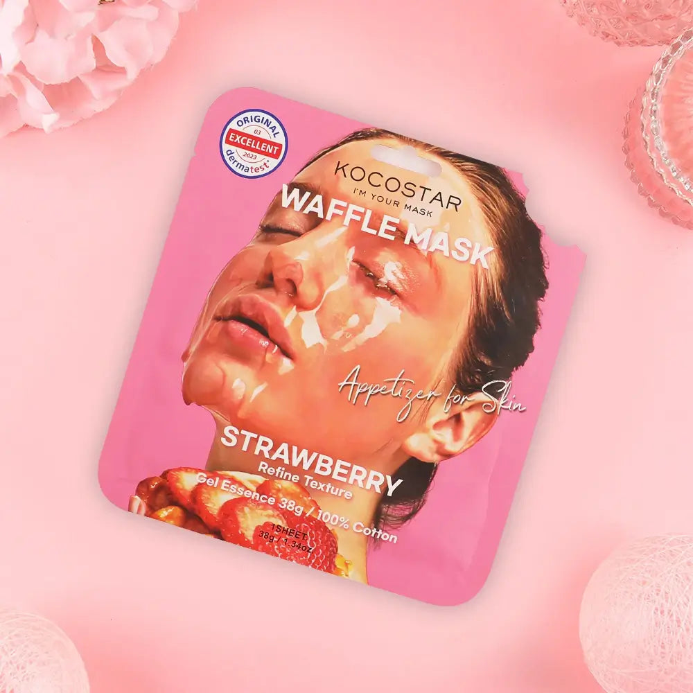 KOCOSTAR Waffelmaske Tuchmaske mit Erdbeerextrakt - intensive Feuchtigkeit und strahlendes Hautbild, 38 g
