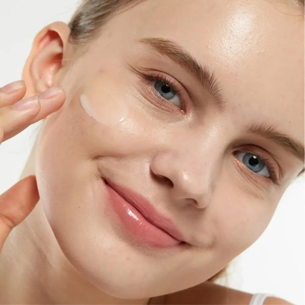 MEDICUBE Zero Pore Serum 2.0 - Porenreduktion und intensive Feuchtigkeitsversorgung, 37 ml